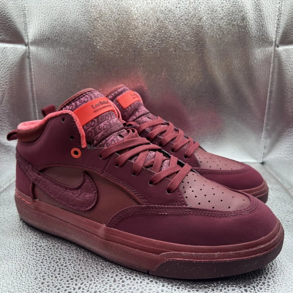 Size - 9 Nike React Leo SB Red Mens Low Top Skateboarding Sneaker FQ7639-600